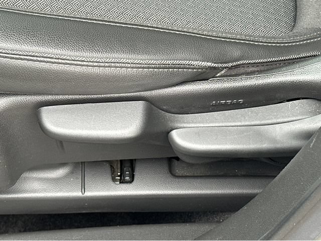 Used 2024 Buick Encore GX Preferred FWD image 30