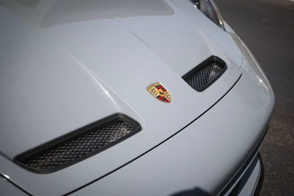 Used 2023 Porsche 911 GT3 RWD image 11