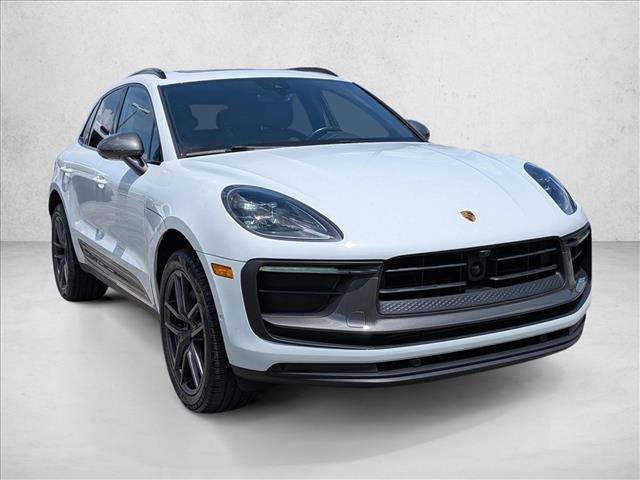 Used 2023 Porsche Macan Turbo AWD/4WD image 3
