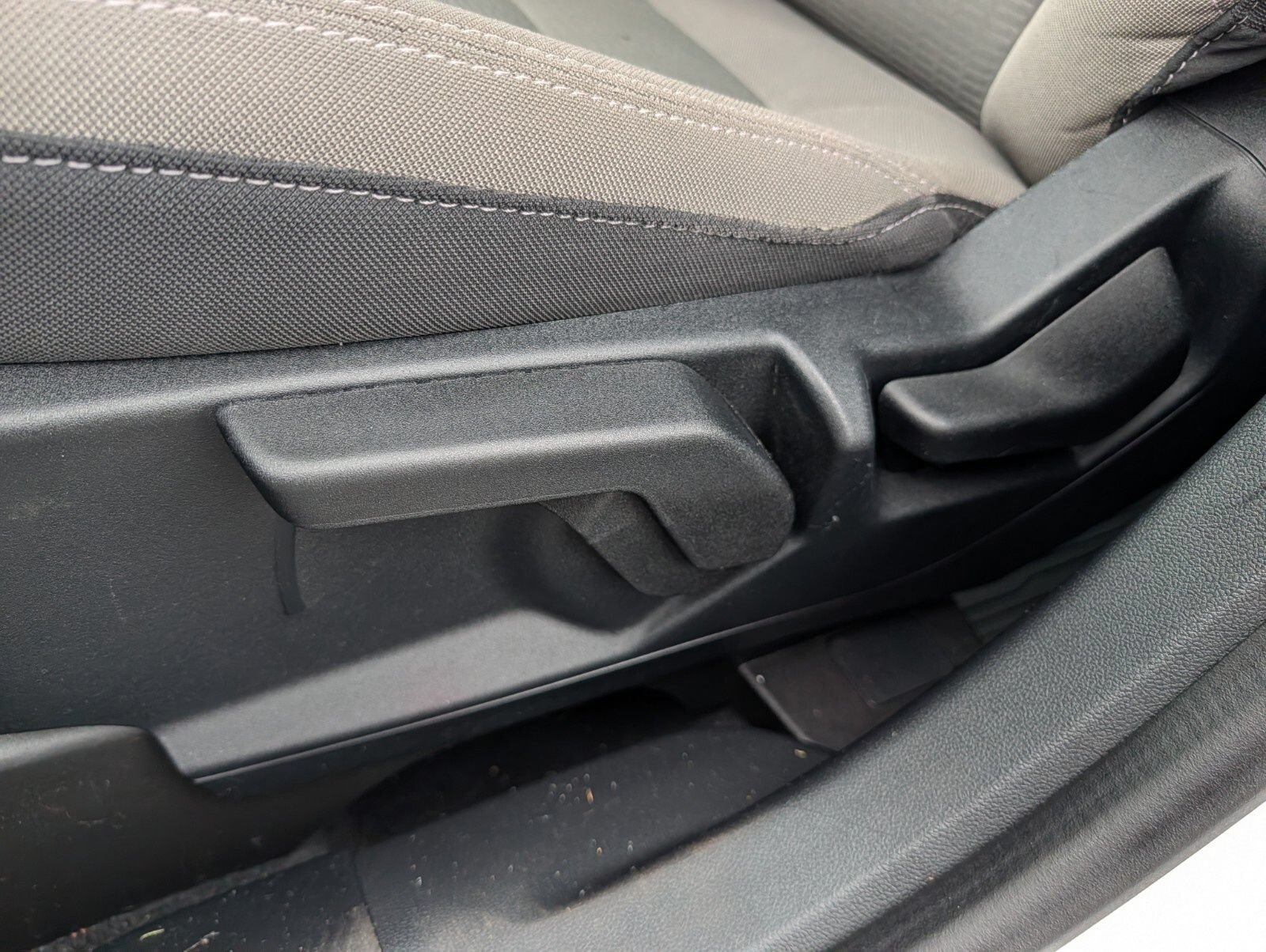 Used 2021 Ford Escape S FWD image 15
