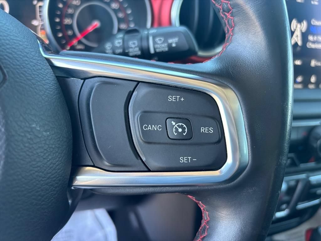 Used 2018 Jeep Wrangler Rubicon AWD/4WD image 15