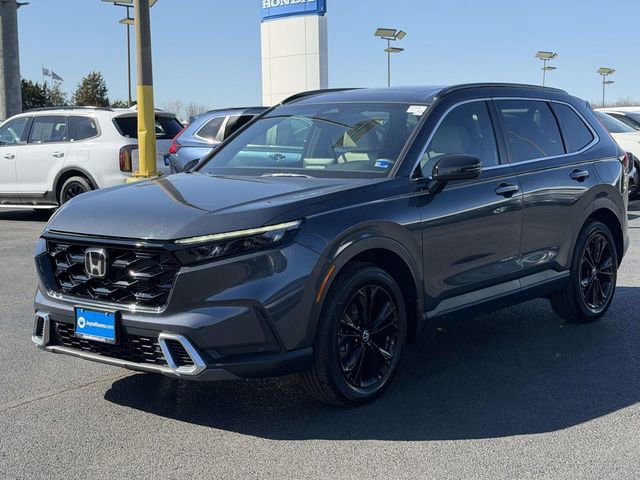 Used 2025 Honda CR-V Sport Touring image 4