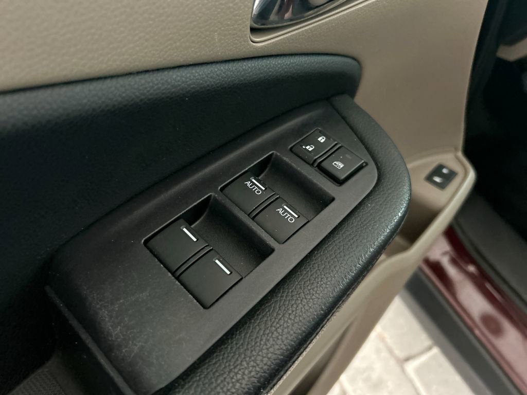 Used 2018 Honda Pilot EX-L image 12