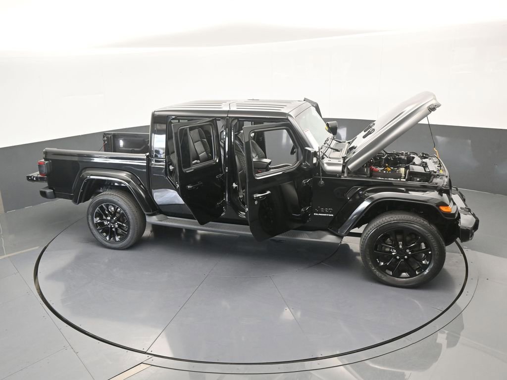 Used 2022 Jeep Gladiator Overland image 66