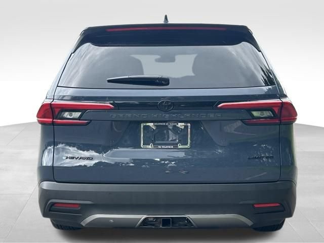 Certified 2024 Toyota Grand Highlander AWD Hybrid image 4