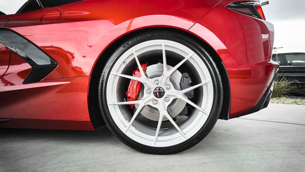 Used 2023 Chevrolet Corvette Stingray Premium Conv w/ Z51 Performance Package image 6