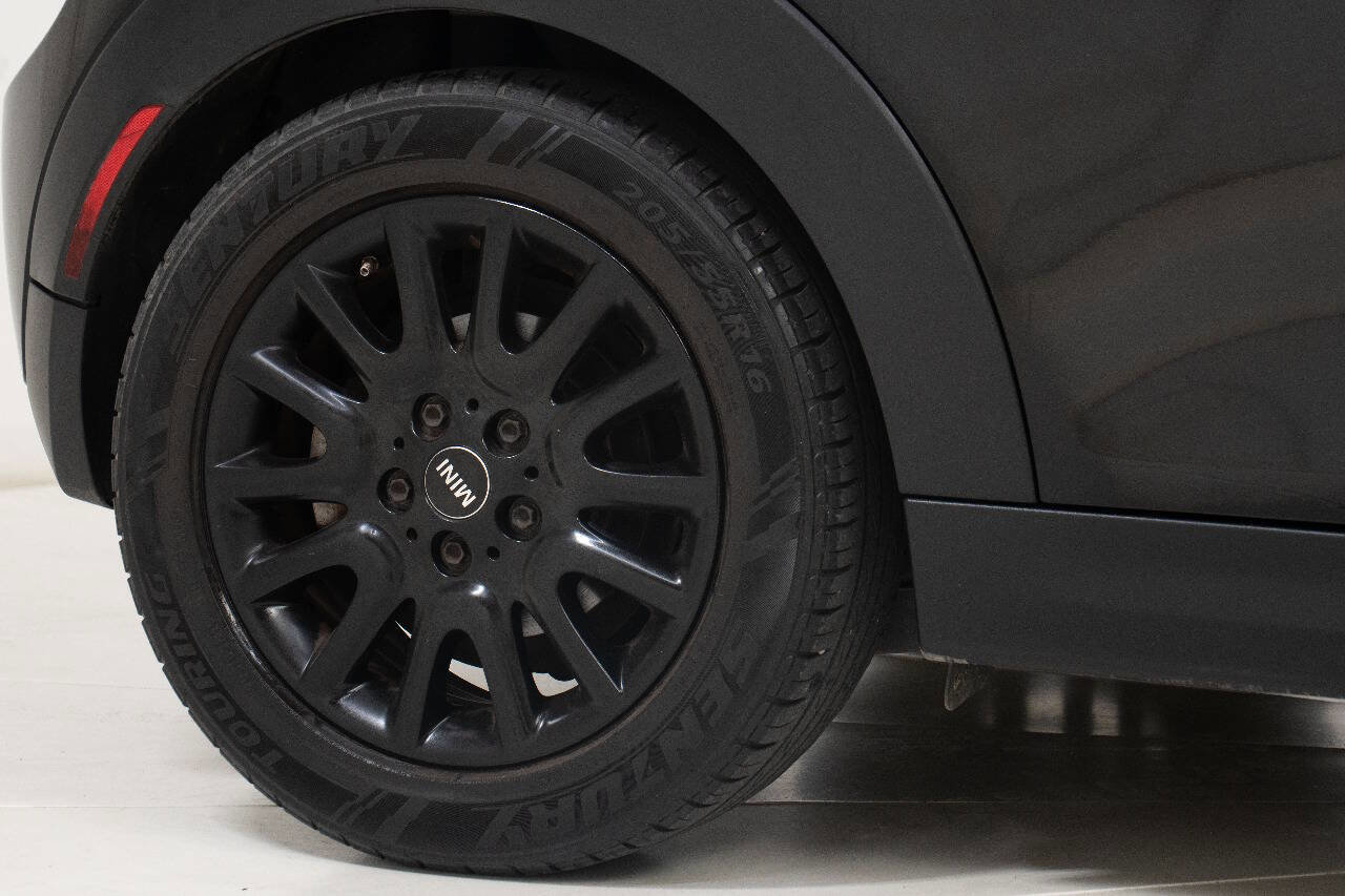 Used 2015 MINI Cooper 2-Door Hardtop image 51