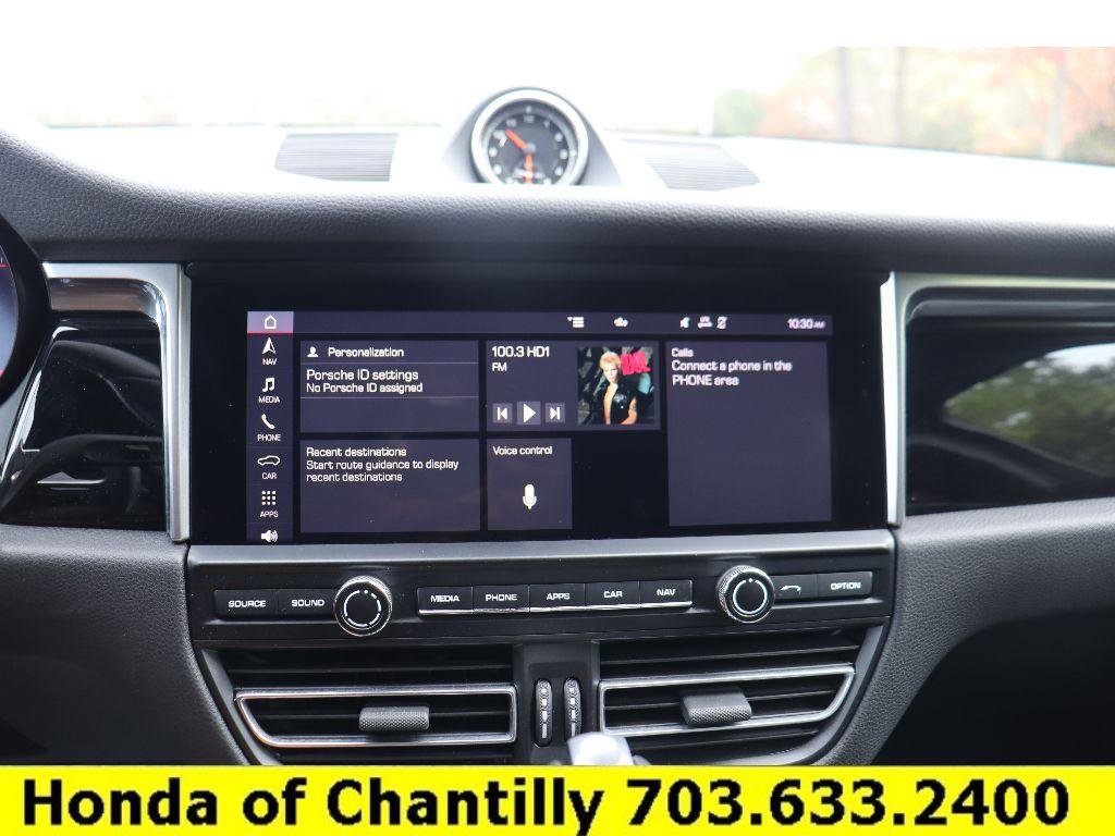 Used 2021 Porsche Macan image 14