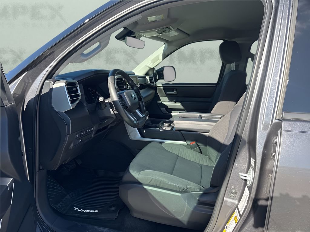 Used 2022 Toyota Tundra SR5 w/ SR5 Convenience Package image 9