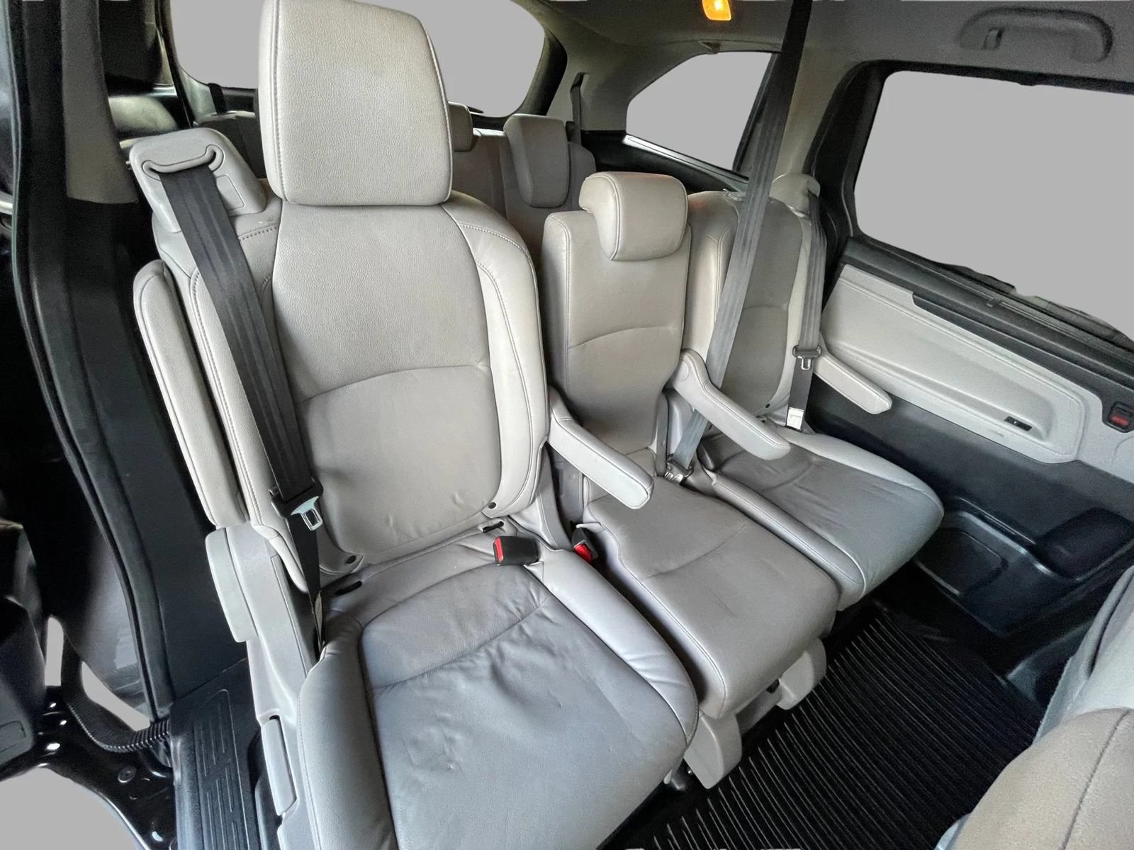 Used 2018 Honda Odyssey EX-L image 26
