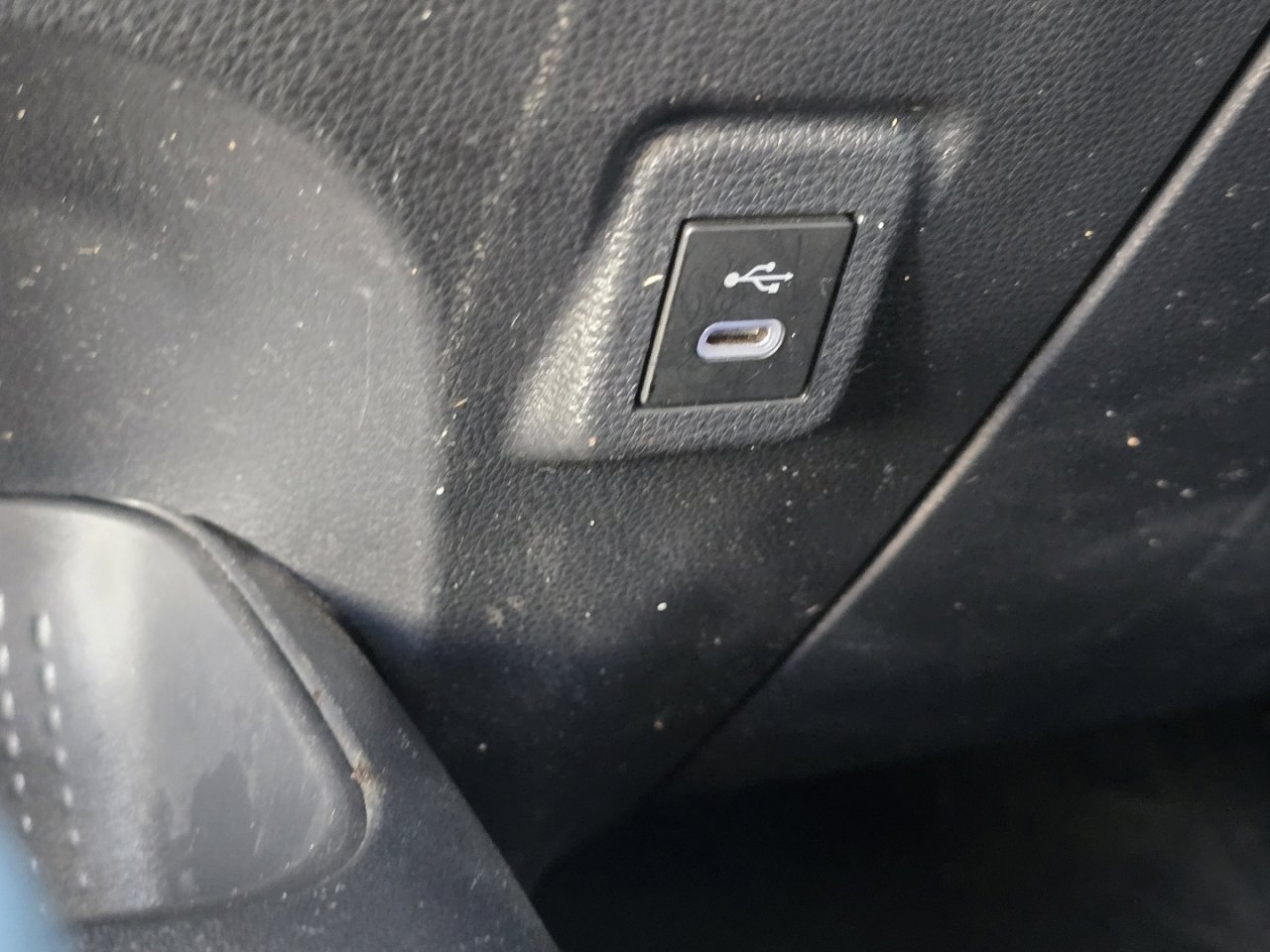 Certified 2024 Toyota Corolla SE image 23