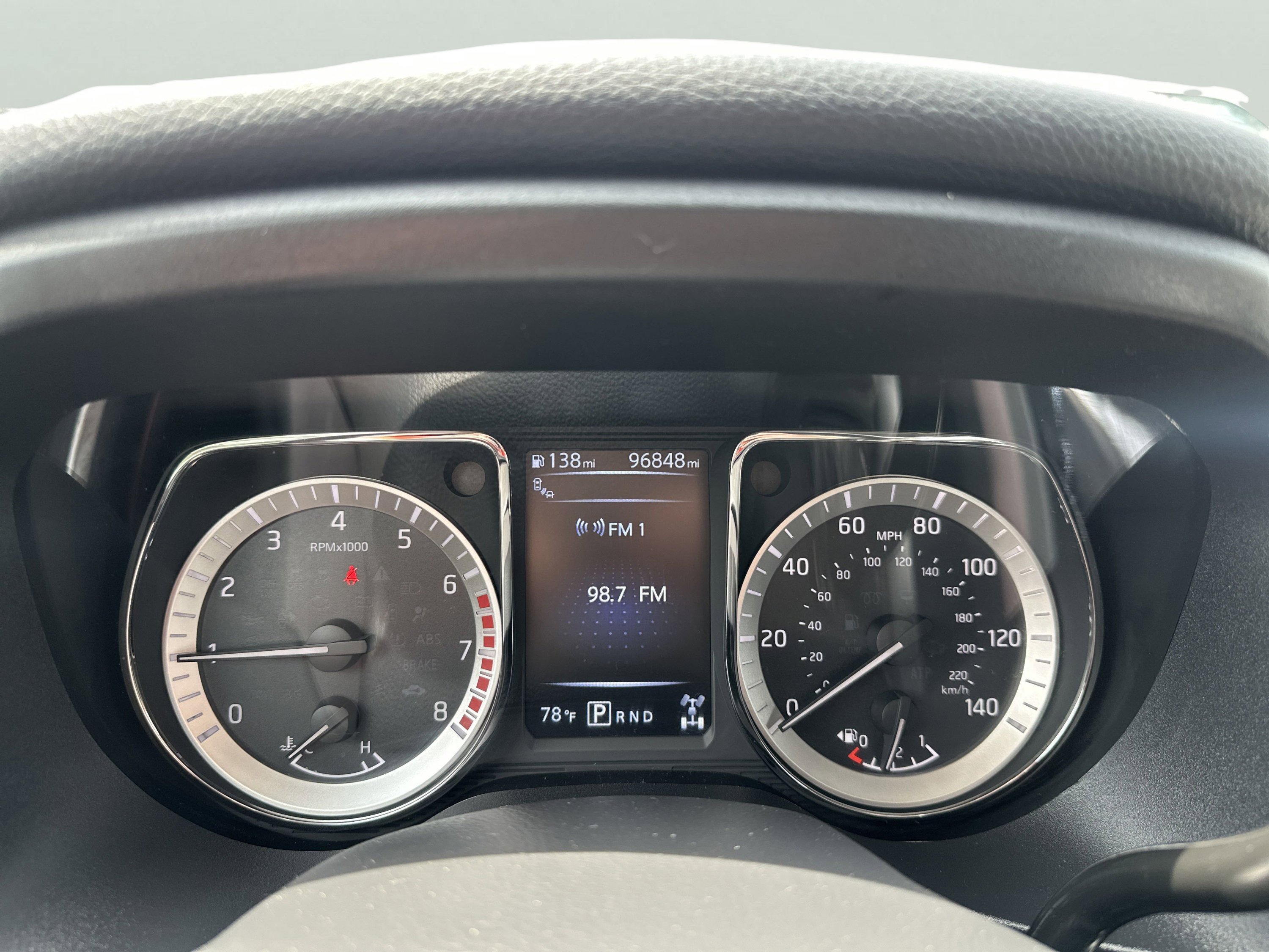 Used 2017 Nissan Titan PRO-4X image 33