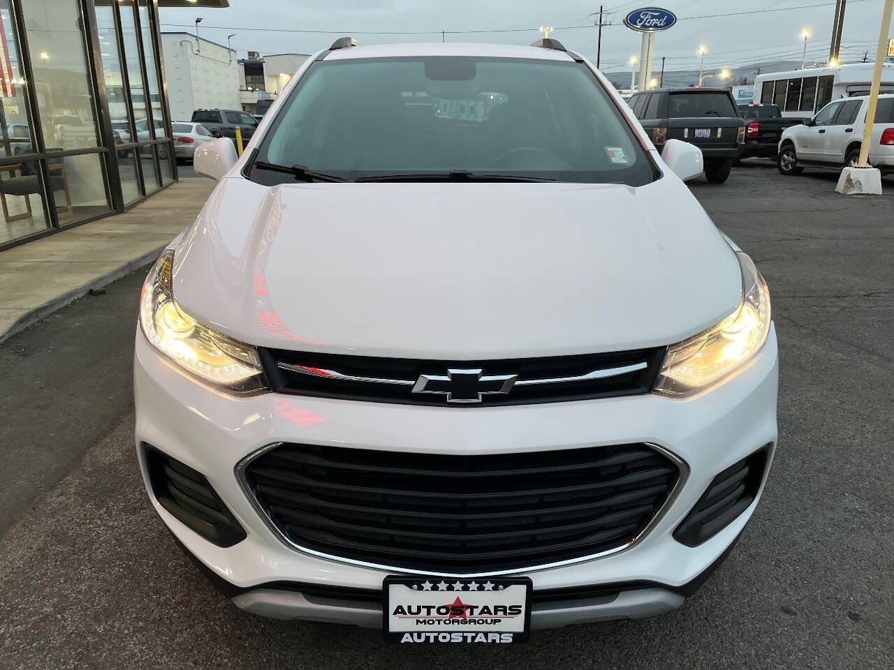 Used 2020 Chevrolet Trax LT w/ LT Convenience Package AWD/4WD image 7