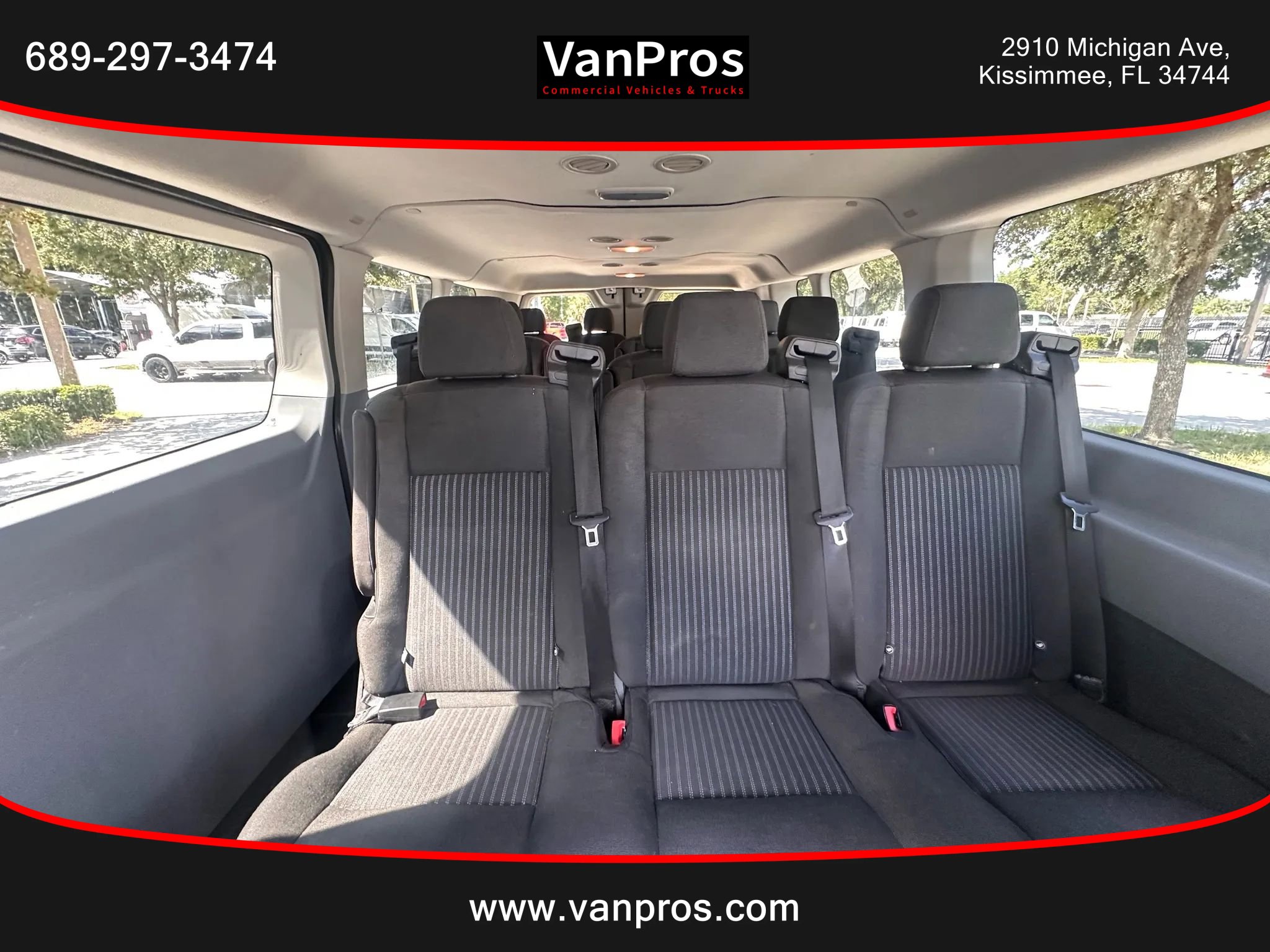 Used 2017 Ford Transit 350 XLT RWD image 12