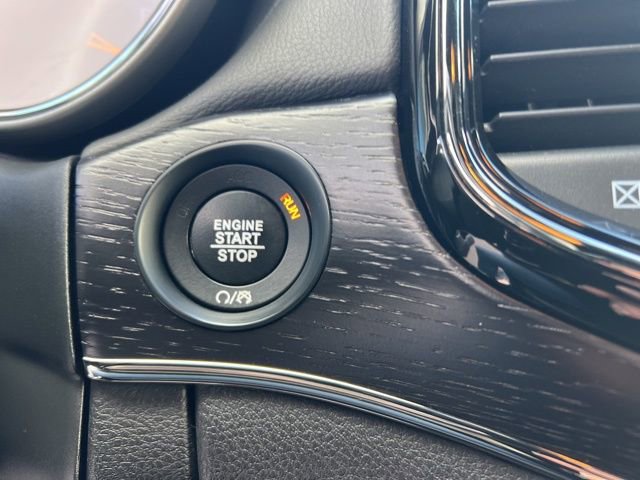 Used 2020 Jeep Grand Cherokee High Altitude image 17