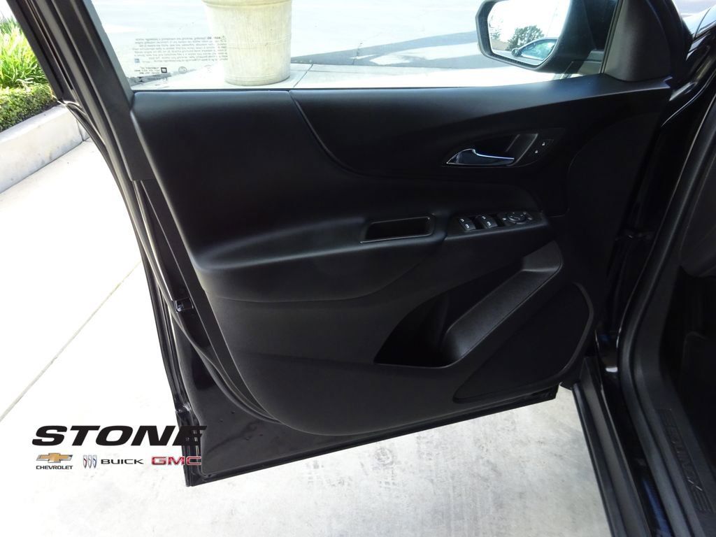 Used 2024 Chevrolet Equinox LT image 24