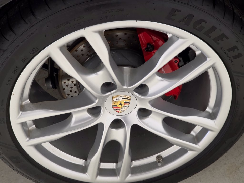 Used 2014 Porsche Boxster S RWD image 12