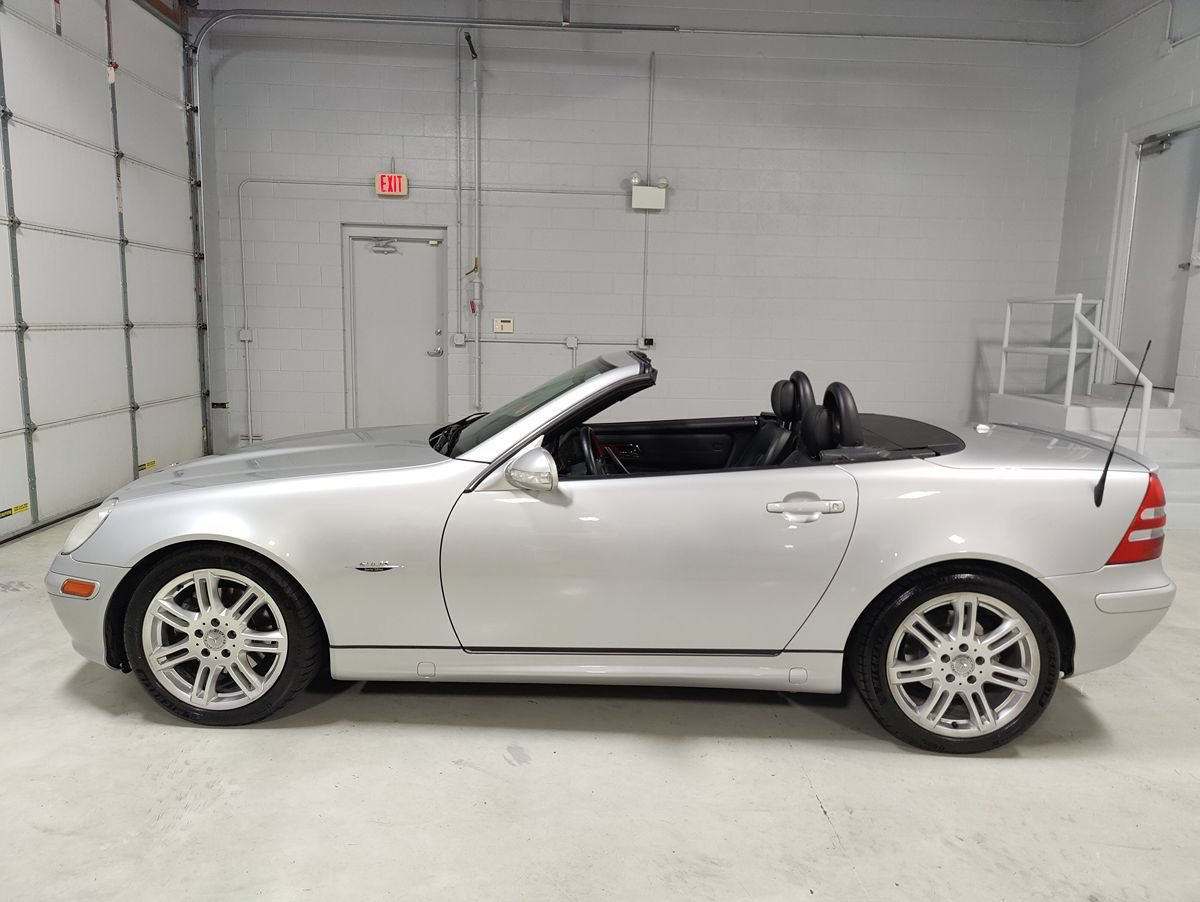 Used 2004 Mercedes-Benz SLK 320 image 18