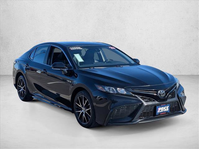 Used 2023 Toyota Camry SE image 3