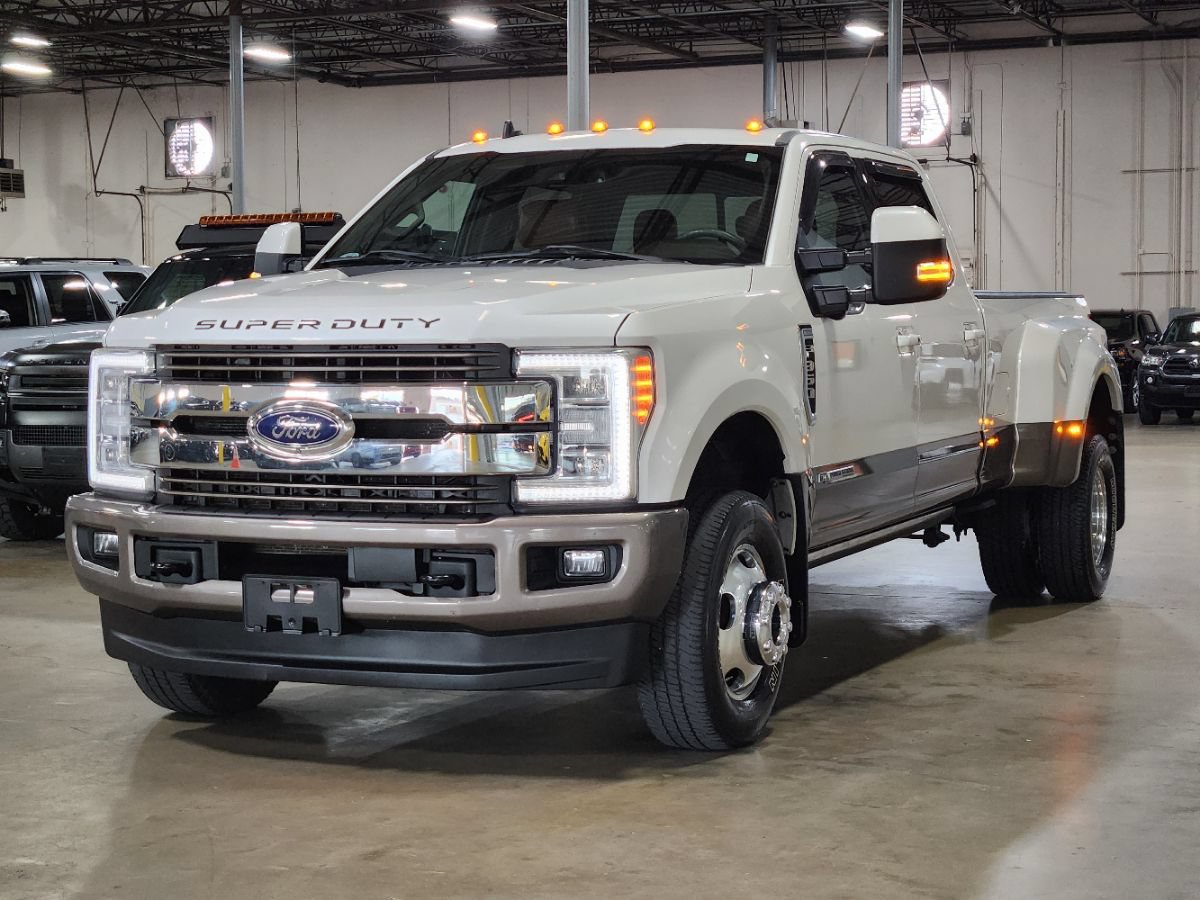 Used 2019 Ford F350 King Ranch w/ King Ranch Ultimate Package AWD/4WD image 4