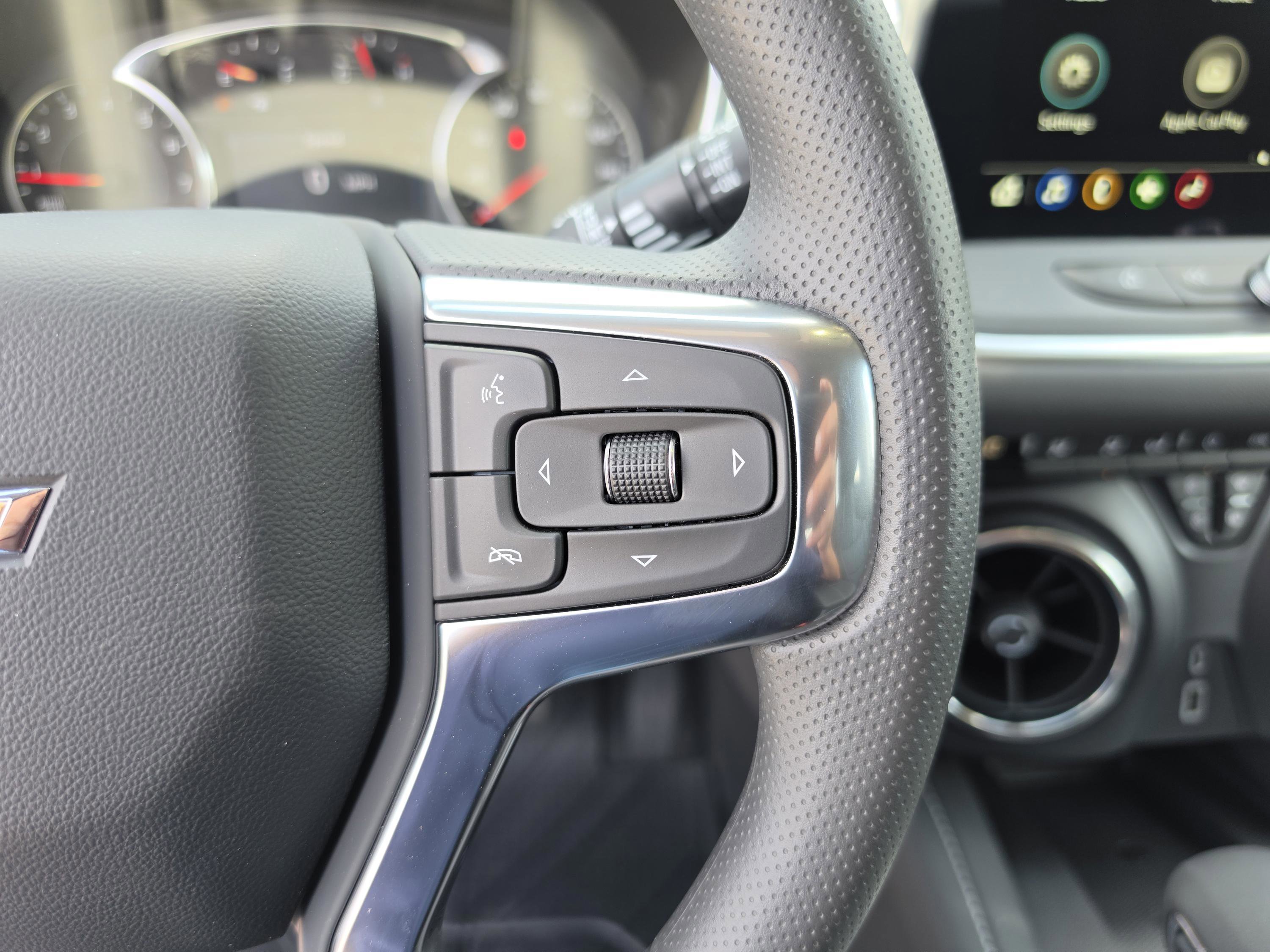 New 2026 Chevrolet Blazer LT w/ Convenience Package FWD image 29