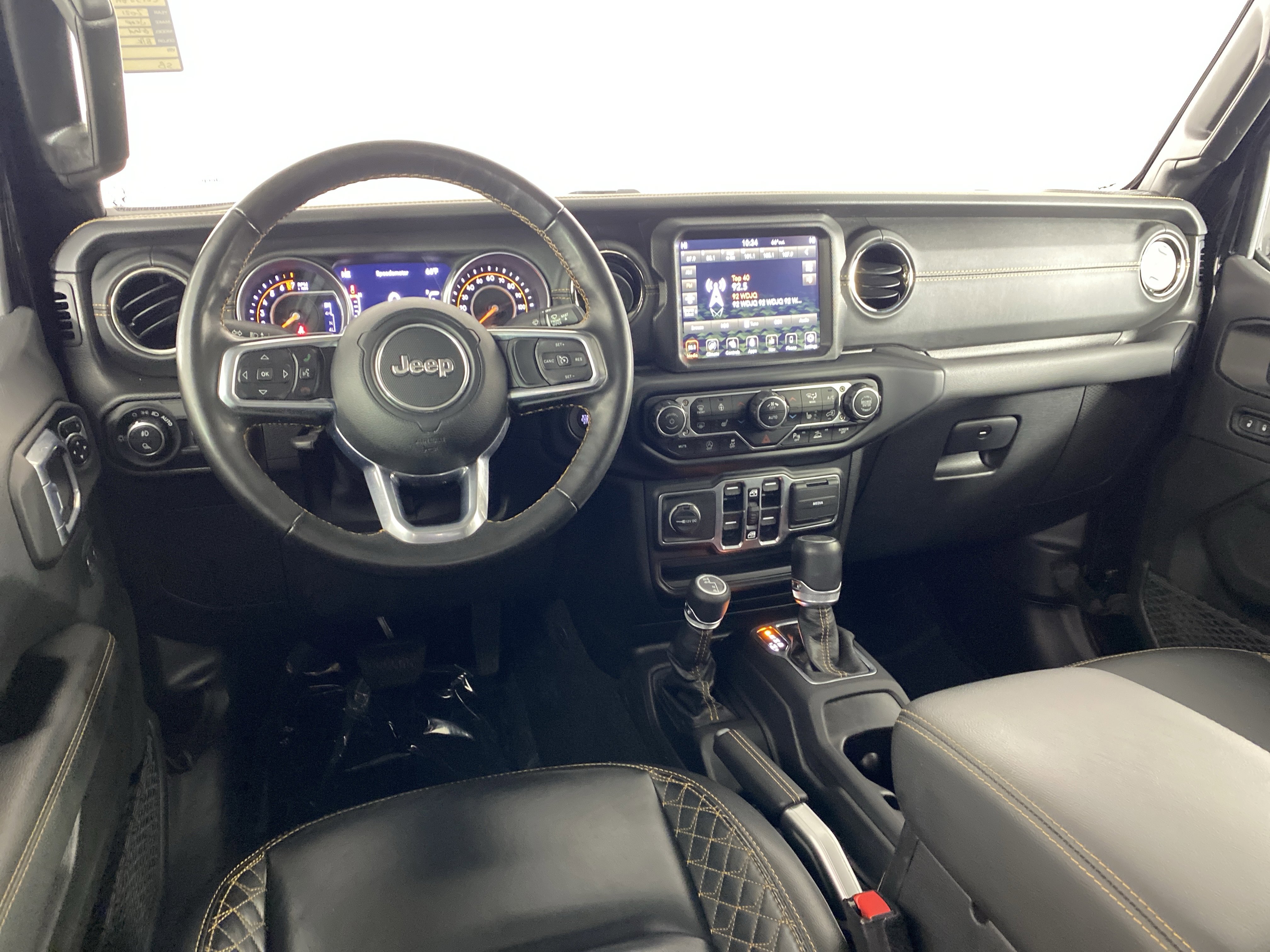 Used 2021 Jeep Gladiator Overland image 19