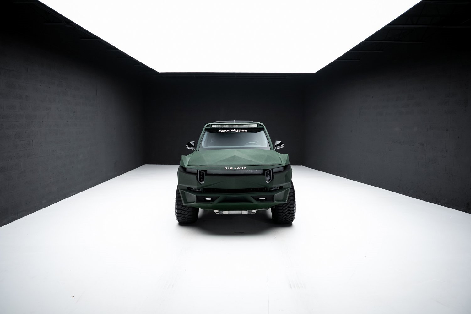 Used 2022 Rivian R1T Adventure image 72