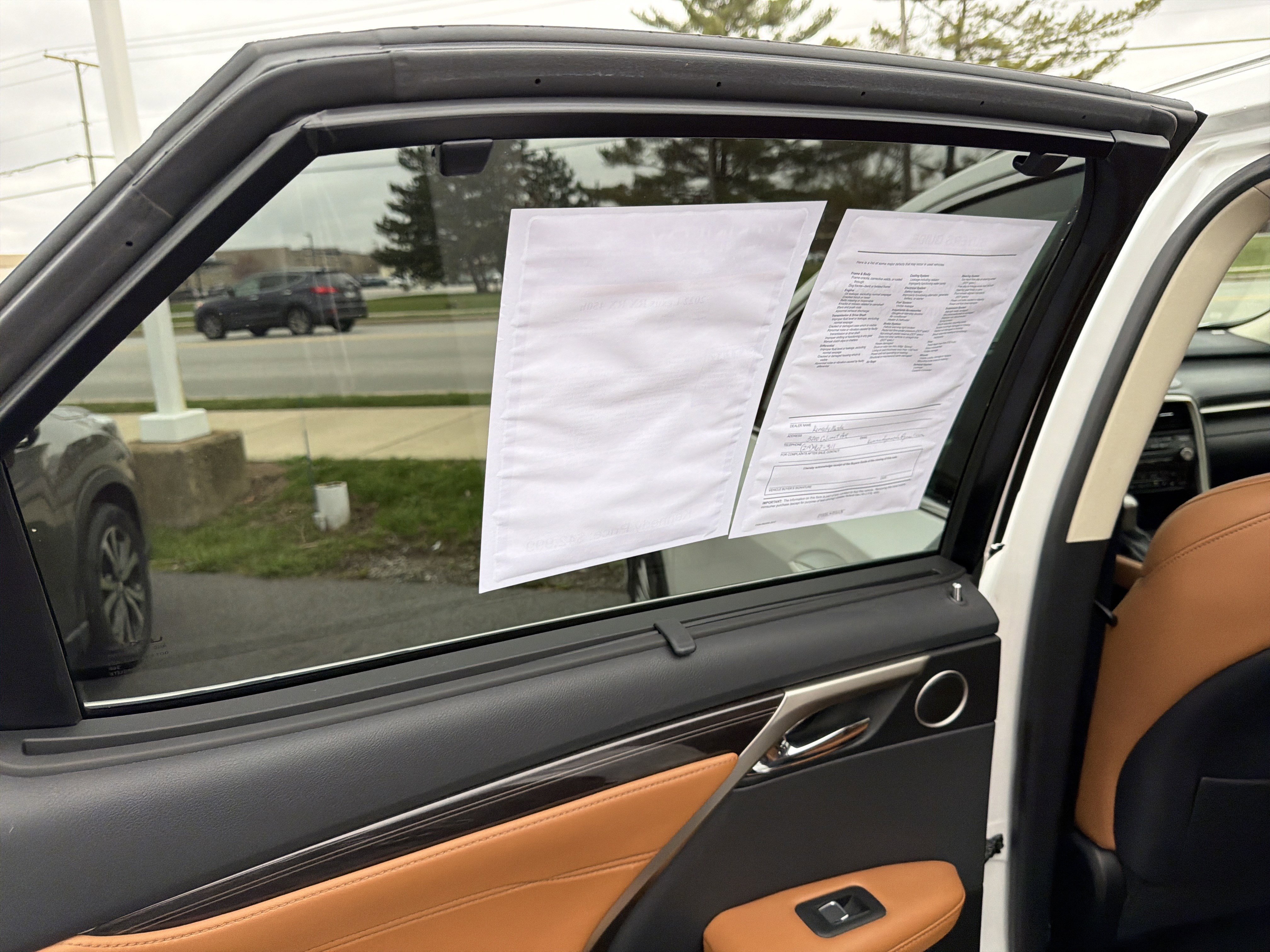 Used 2022 Lexus RX 450h AWD w/ Luxury Package image 78