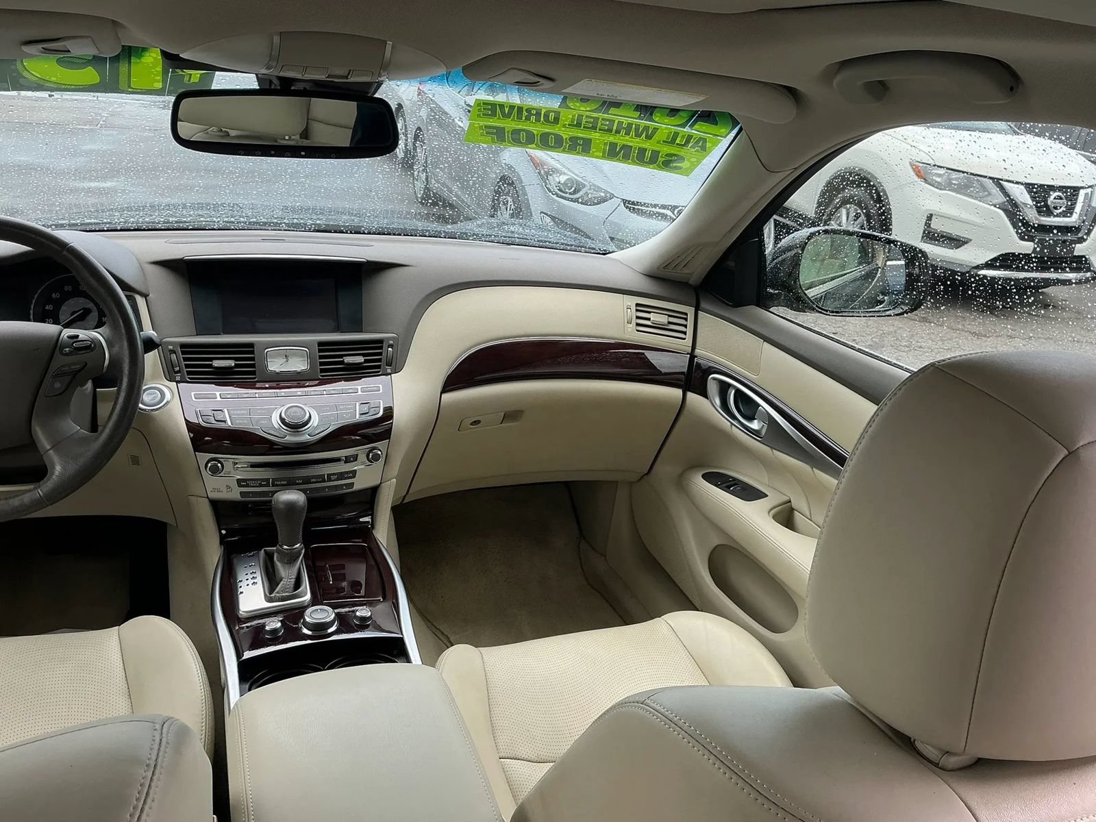 Used 2016 INFINITI Q70 3.7 w/ Technology Package AWD/4WD image 16