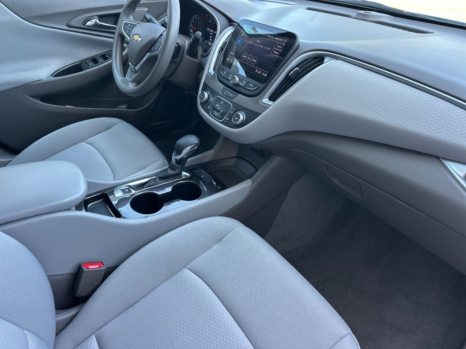 Used 2023 Chevrolet Malibu LS FWD image 15