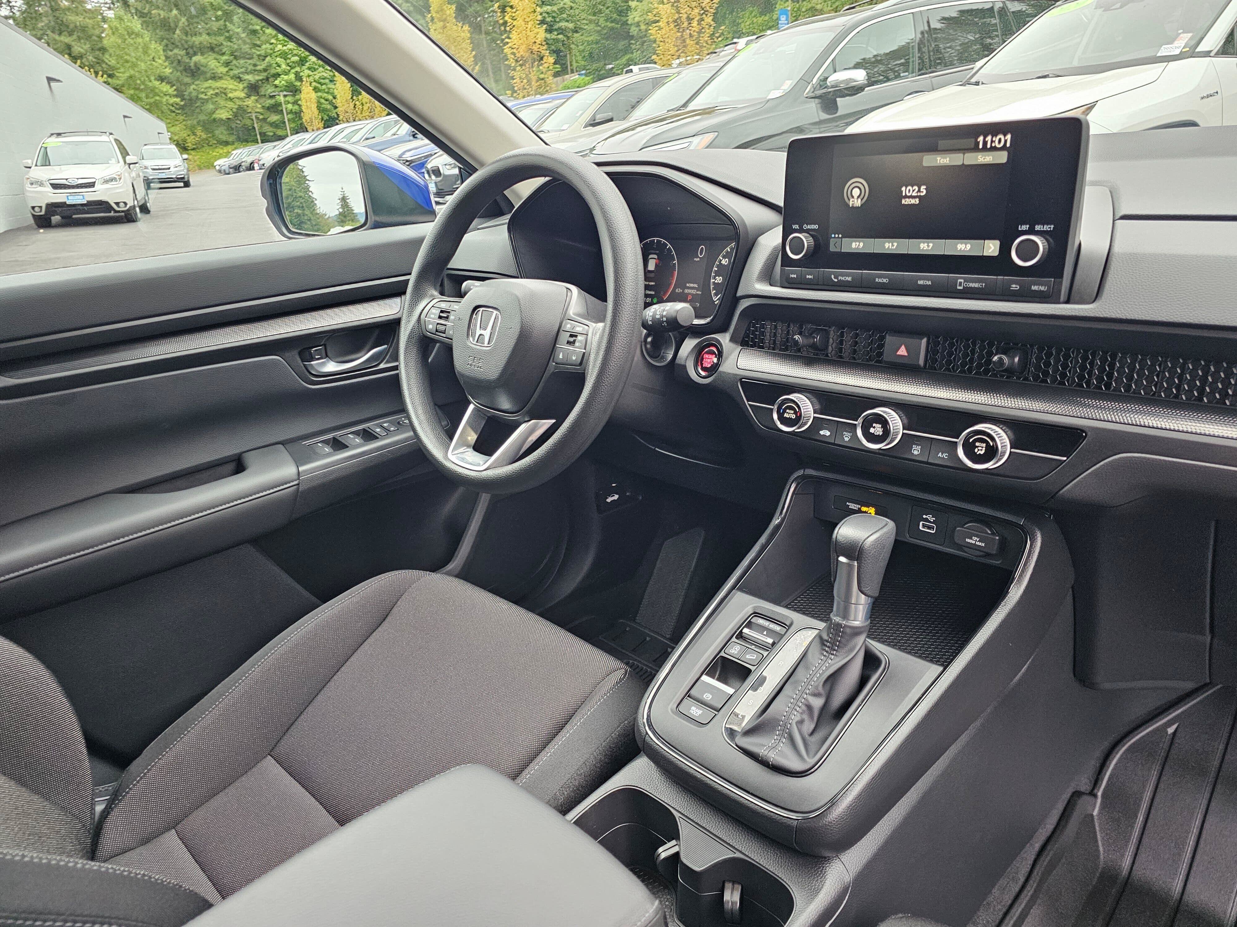 Certified 2025 Honda CR-V LX image 10