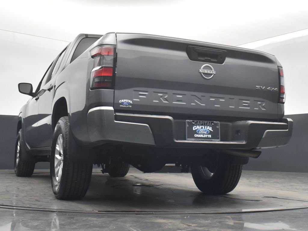 Used 2024 Nissan Frontier SV image 22