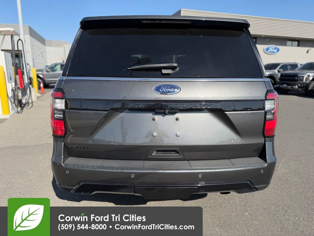Used 2019 Ford Expedition Limited w/ Equipment Group 303A AWD/4WD image 12