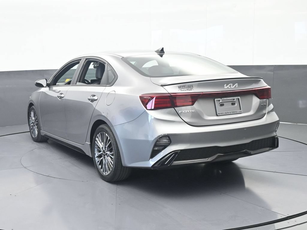 Used 2023 Kia Forte GT-Line w/ GT-Line Premium Package FWD image 4