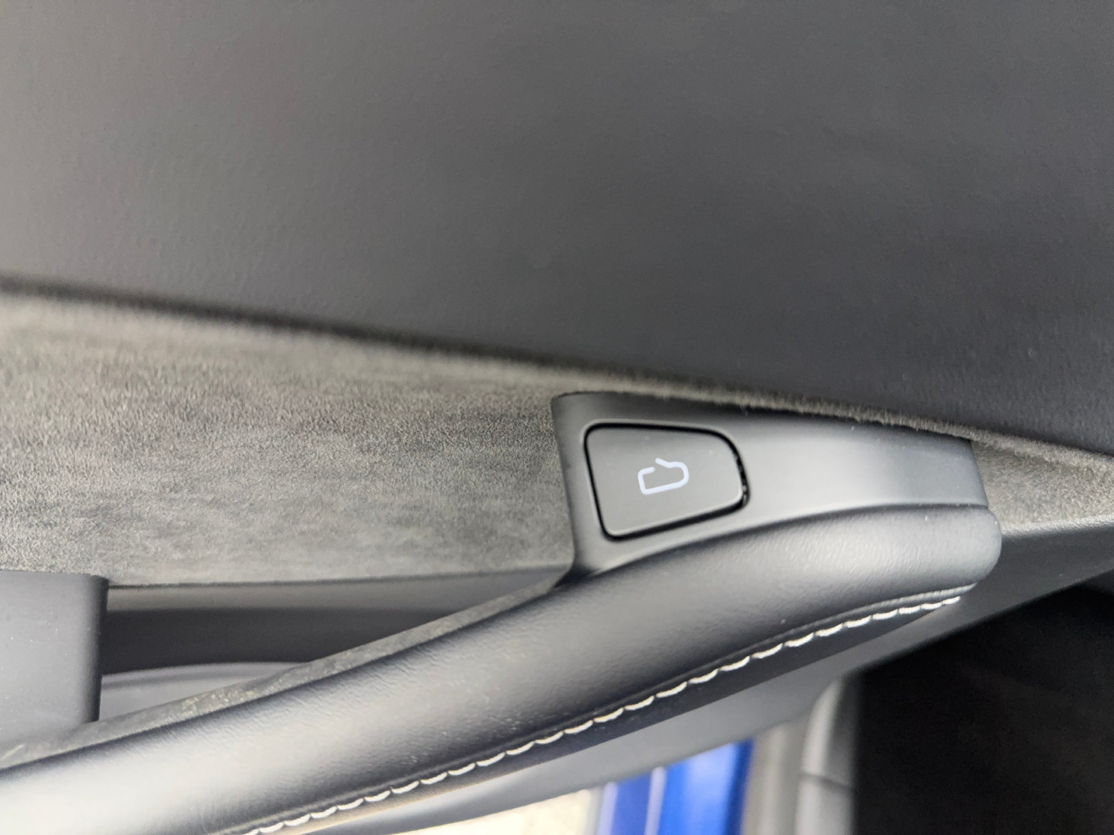 Used 2022 Tesla Model Y Performance AWD/4WD image 39