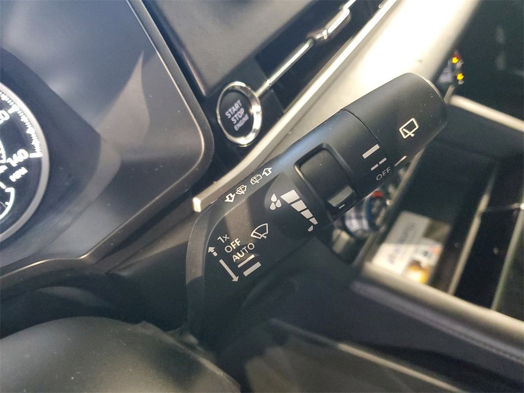 Used 2024 Mitsubishi Outlander SE image 26