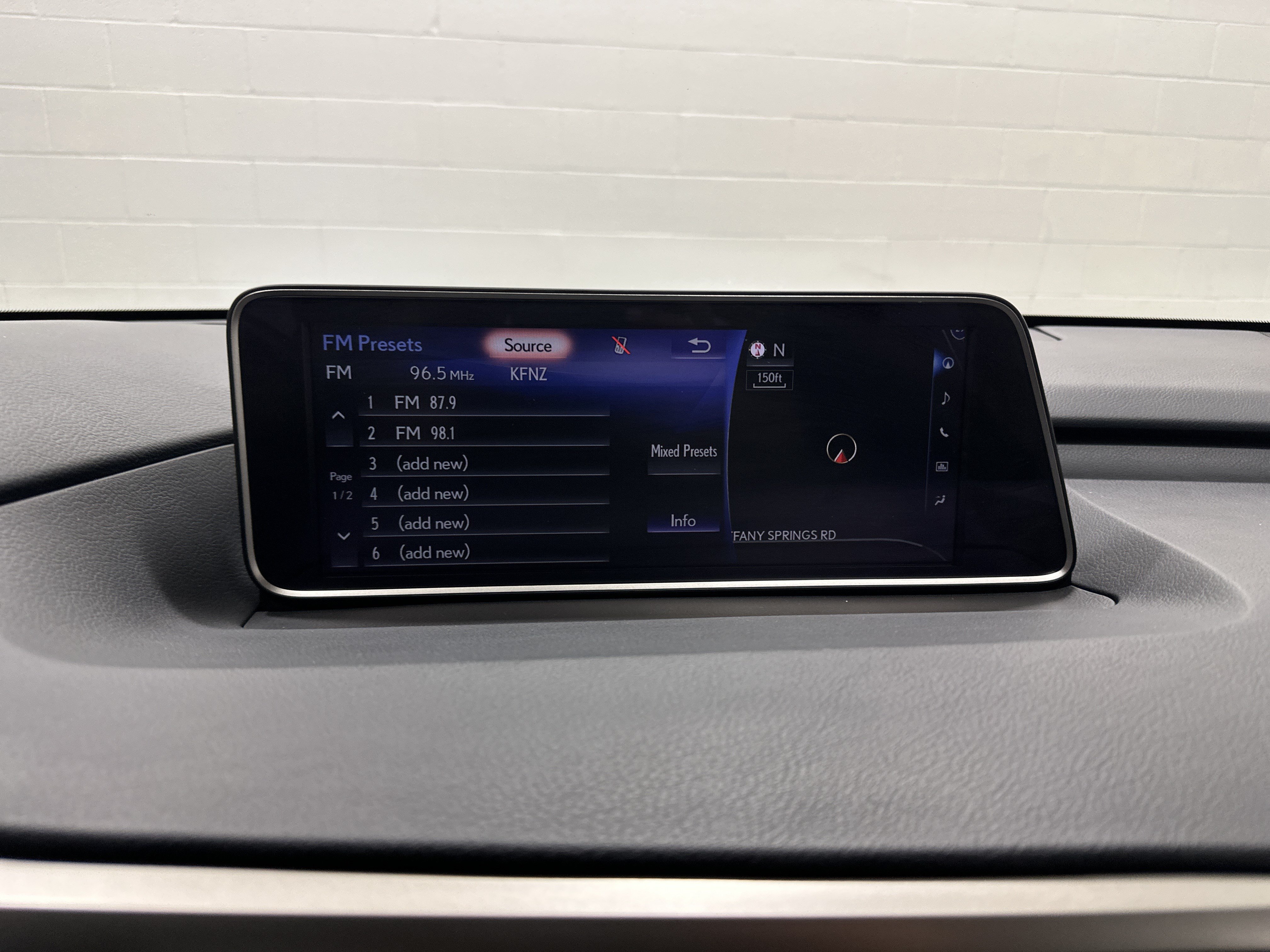 Used 2018 Lexus RX 350 AWD w/ Premium Package w/ Premium Package image 25