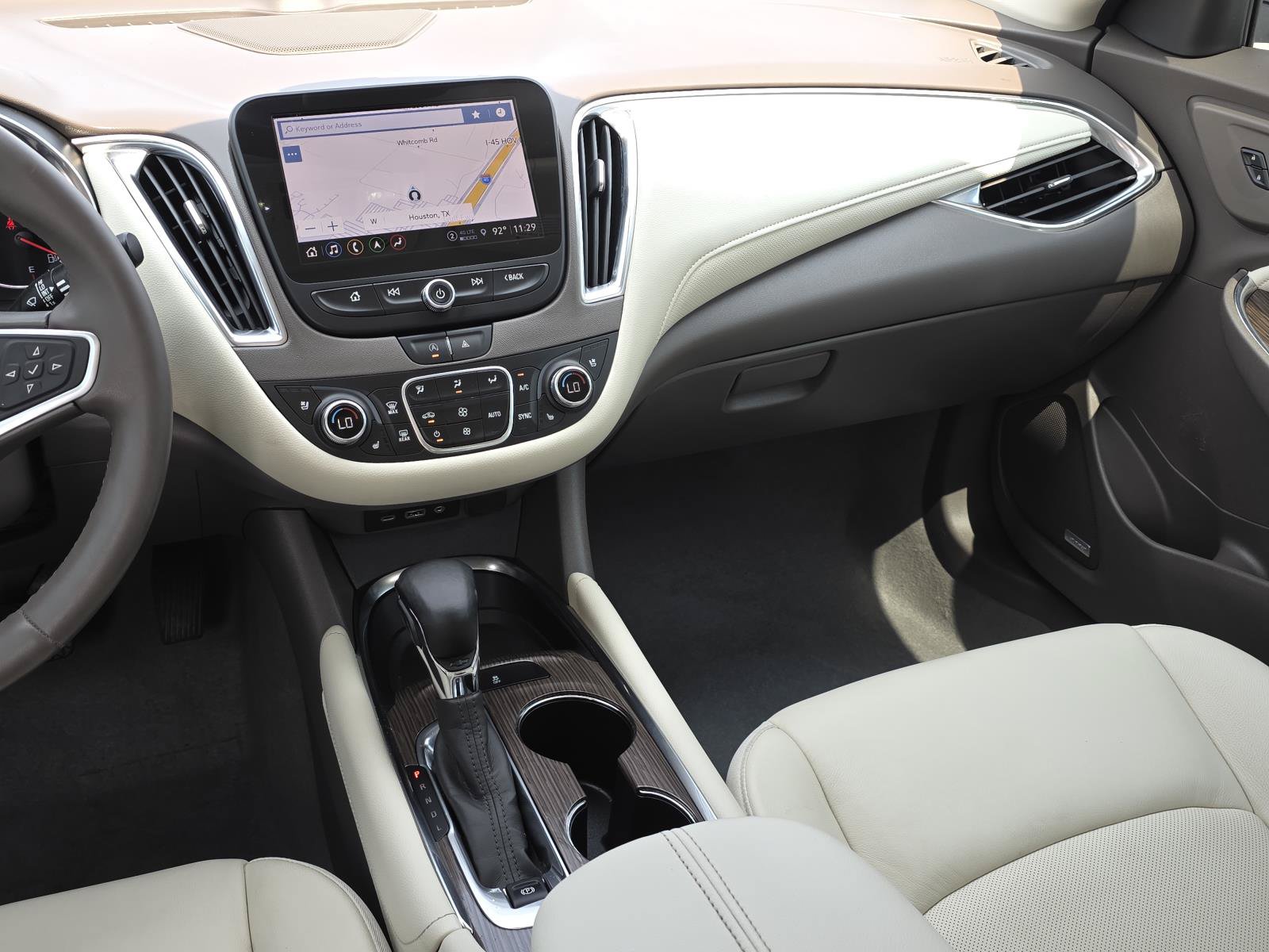 Used 2023 Chevrolet Malibu LT w/ LPO, Floor Liner Package FWD image 11