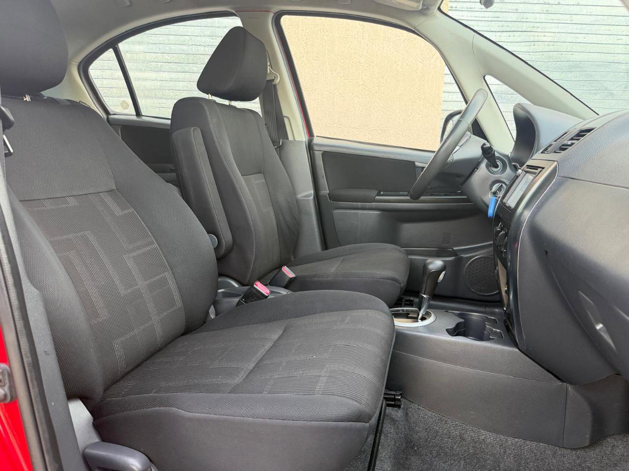 Used 2012 Suzuki SX4 LE FWD image 17