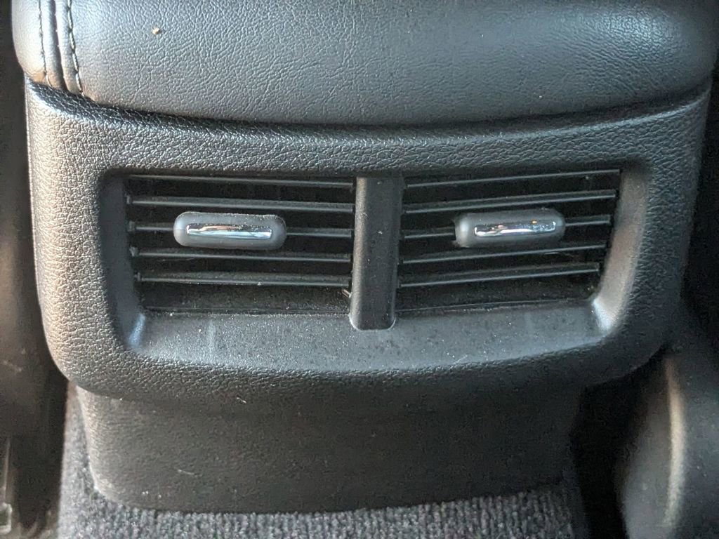 Used 2022 Dodge Challenger R/T RWD image 26