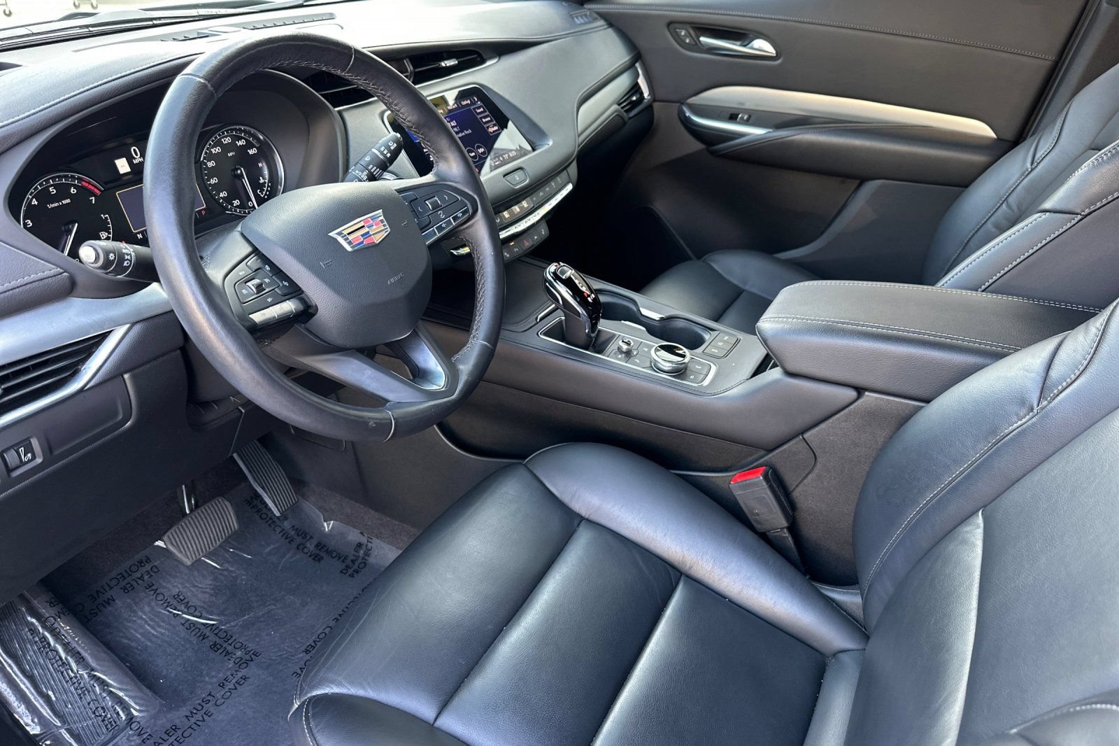 Certified 2023 Cadillac XT4 Premium Luxury w/ Cold Weather Package FWD image 10