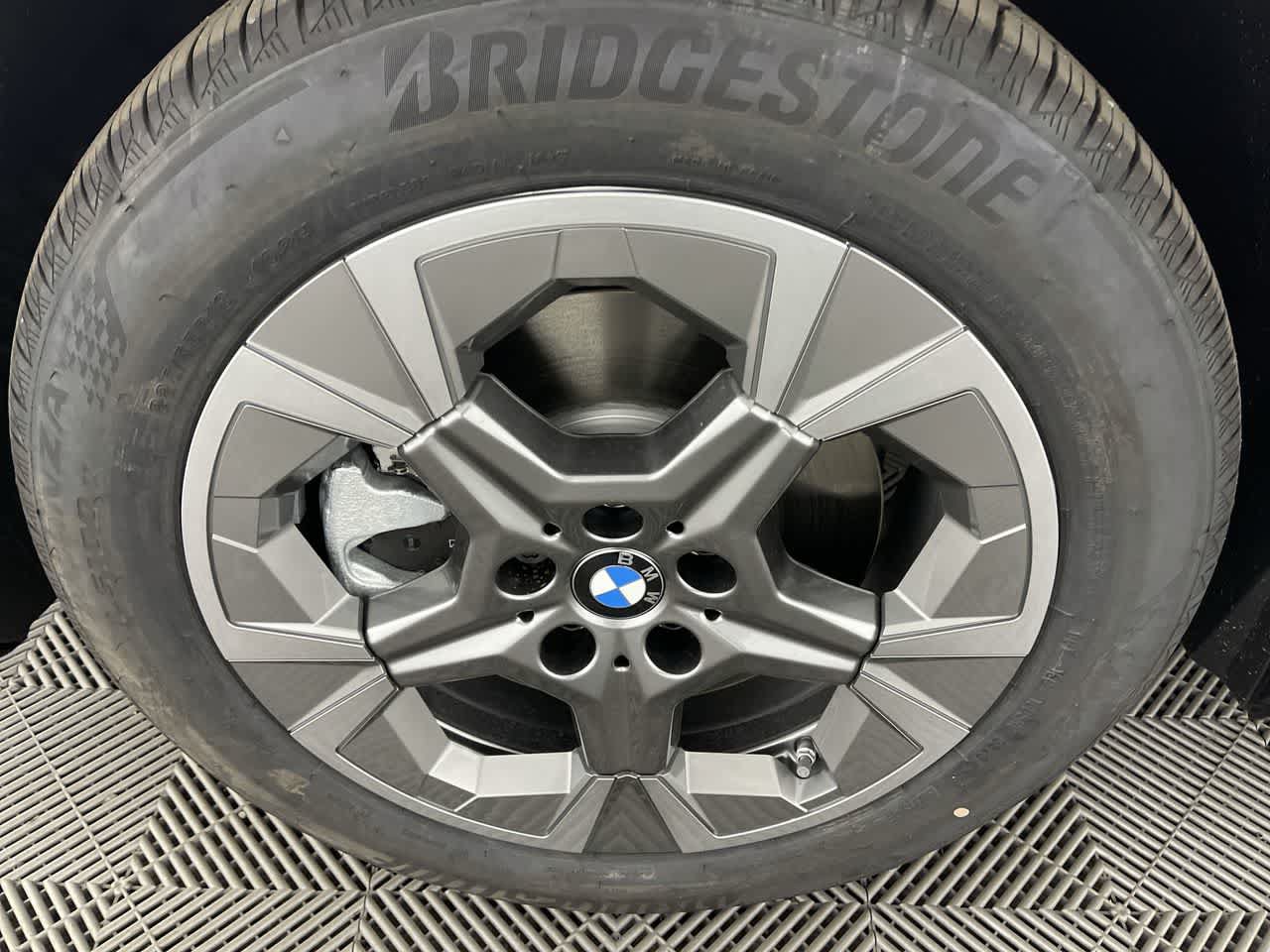 Used 2023 BMW X1 xDrive28i w/ Convenience Package AWD/4WD image 10