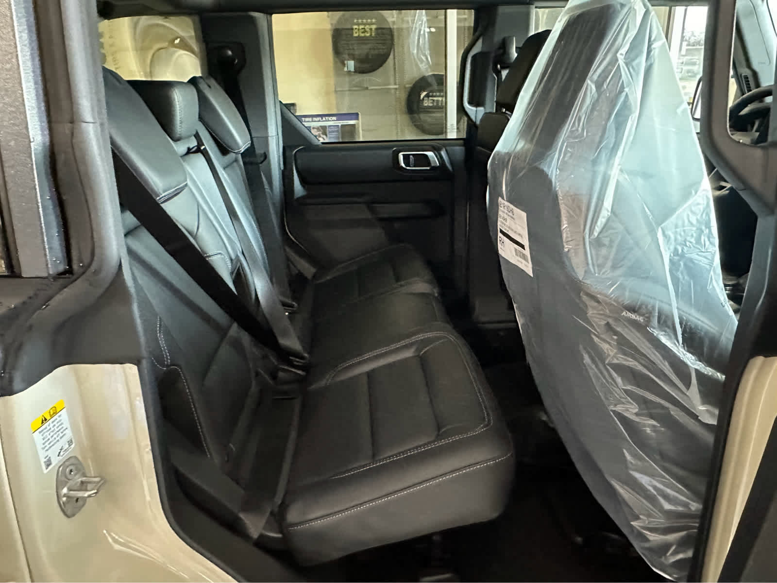 New 2025 Ford Bronco Badlands AWD/4WD image 36
