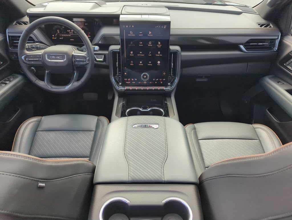 Used 2025 GMC Yukon AT4 w/ AT4 Premium Package AWD/4WD image 14