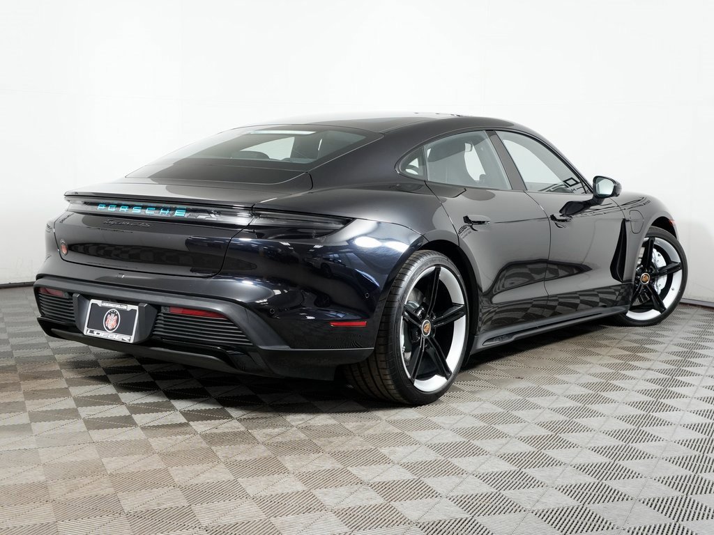 Certified 2024 Porsche Taycan GTS image 7