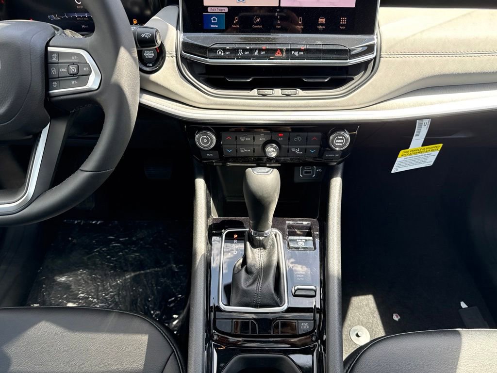 New 2026 Jeep Compass Limited AWD/4WD image 16
