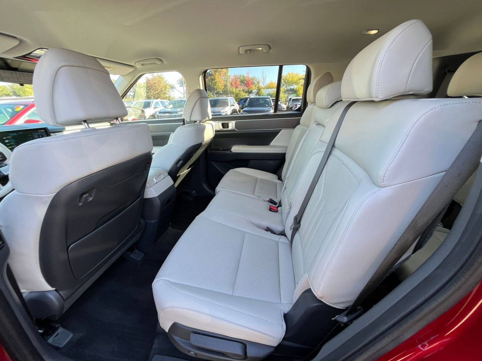 Used 2025 Hyundai Santa Fe SEL image 25