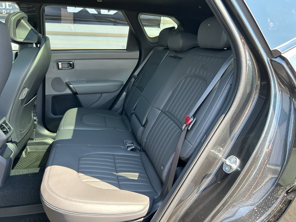 New 2027 Kia Seltos X-Line S w/ X-Line S Premium Package AWD/4WD image 12