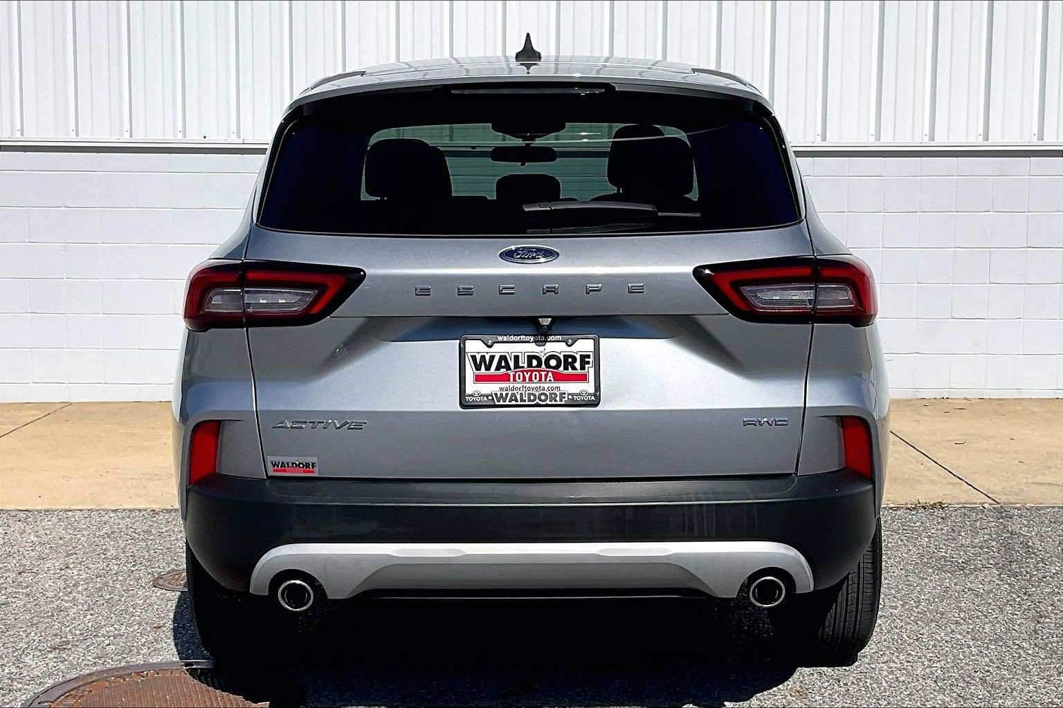 Used 2024 Ford Escape Active AWD/4WD image 5