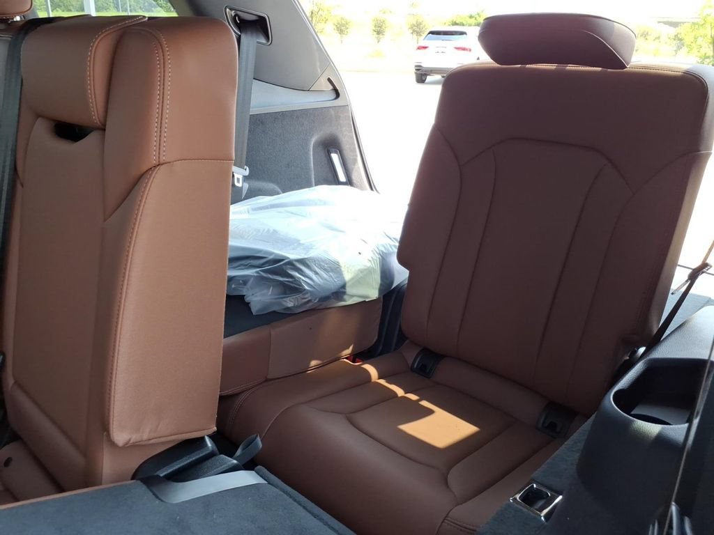 New 2026 Audi Q7 2.0T Premium AWD/4WD image 23